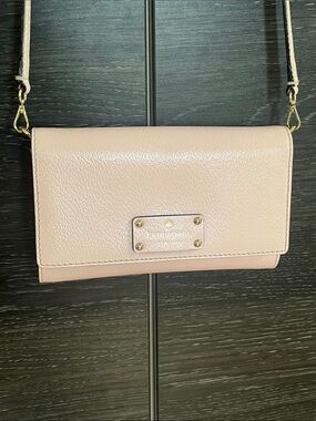 Kate Spade NY Pink Wallet Bag